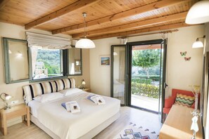 3 chambres, coffres-forts dans les chambres, chambres insonorisées