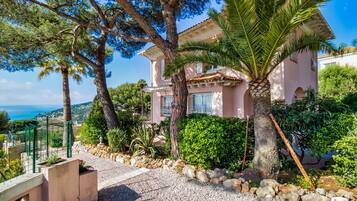 Overnatningsstedets område