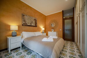 2 habitaciones y caja de seguridad en la habitaciรณn