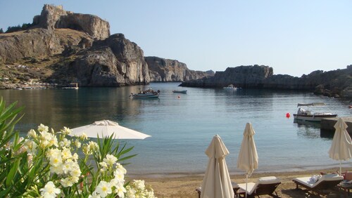 Highly Specified Luxury 6 Bedroom Villa, Individually Furnished, Panoramic Views