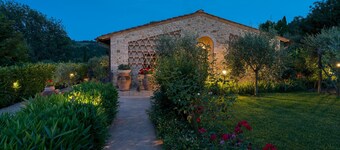 Villa Sorripa 6, Emma Villas