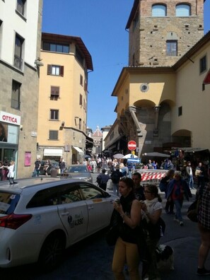 Exterior - Ponte Vecchio Historical Center Florence air conditioning wi-fi two bathrooms  (Firenze)
