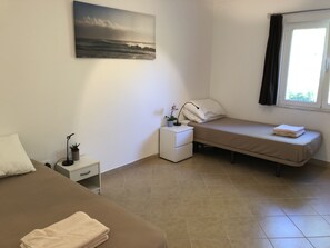 3 Schlafzimmer, Bügeleisen/Bügelbrett, WLAN, Bettwäsche