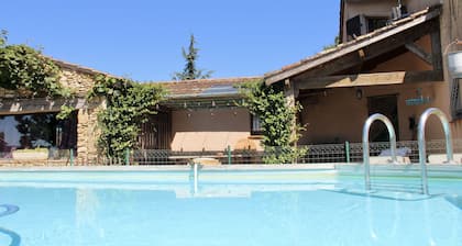 Anwesen im Périgord Agenais, atemberaubende Aussicht, Swimmingpool, SPA, Sauna,