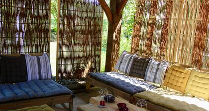 Property in Périgord Agenais, breathtaking view, swimming pool, SPA, Sauna.