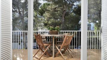 Apartment, 2 Bedrooms, Balcony | Terrace/patio