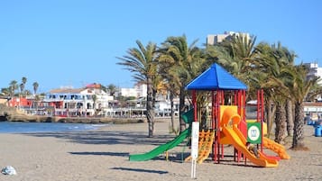 Vlak bij het strand
