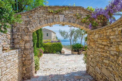 Paleopetres Marnie - Private Pool - Sea Views - Beaches - North East Coast -