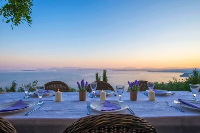 Paleopetres Marnie - pool - sea views - beaches - premium location - 