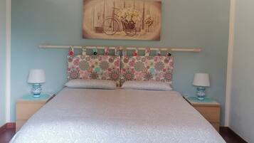 2 Schlafzimmer, Zimmersafe, Bügeleisen/Bügelbrett, kostenloses WLAN