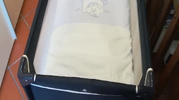 1 chambre, coffres-forts dans les chambres, fer et planche Ă  repasser