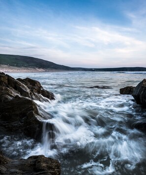 Beach nearby - The perfect Woolacombe Beach studio for couples and small families. (Woolacombe)