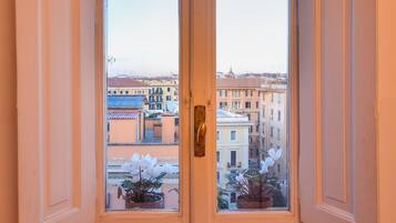 Interni