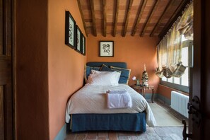 3 間睡房、熨斗/熨衫板、免費 Wi-Fi、床單