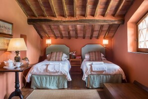 3 間睡房、熨斗/熨衫板、免費 Wi-Fi、床單