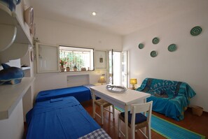 1 bedroom, travel crib, free WiFi, bed sheets