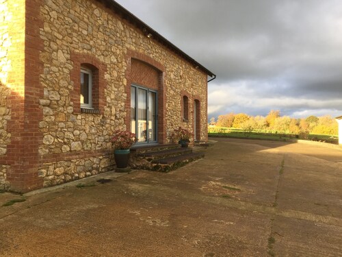 Belle grange en pierre dans le magnifique Buckinghamshire rural 