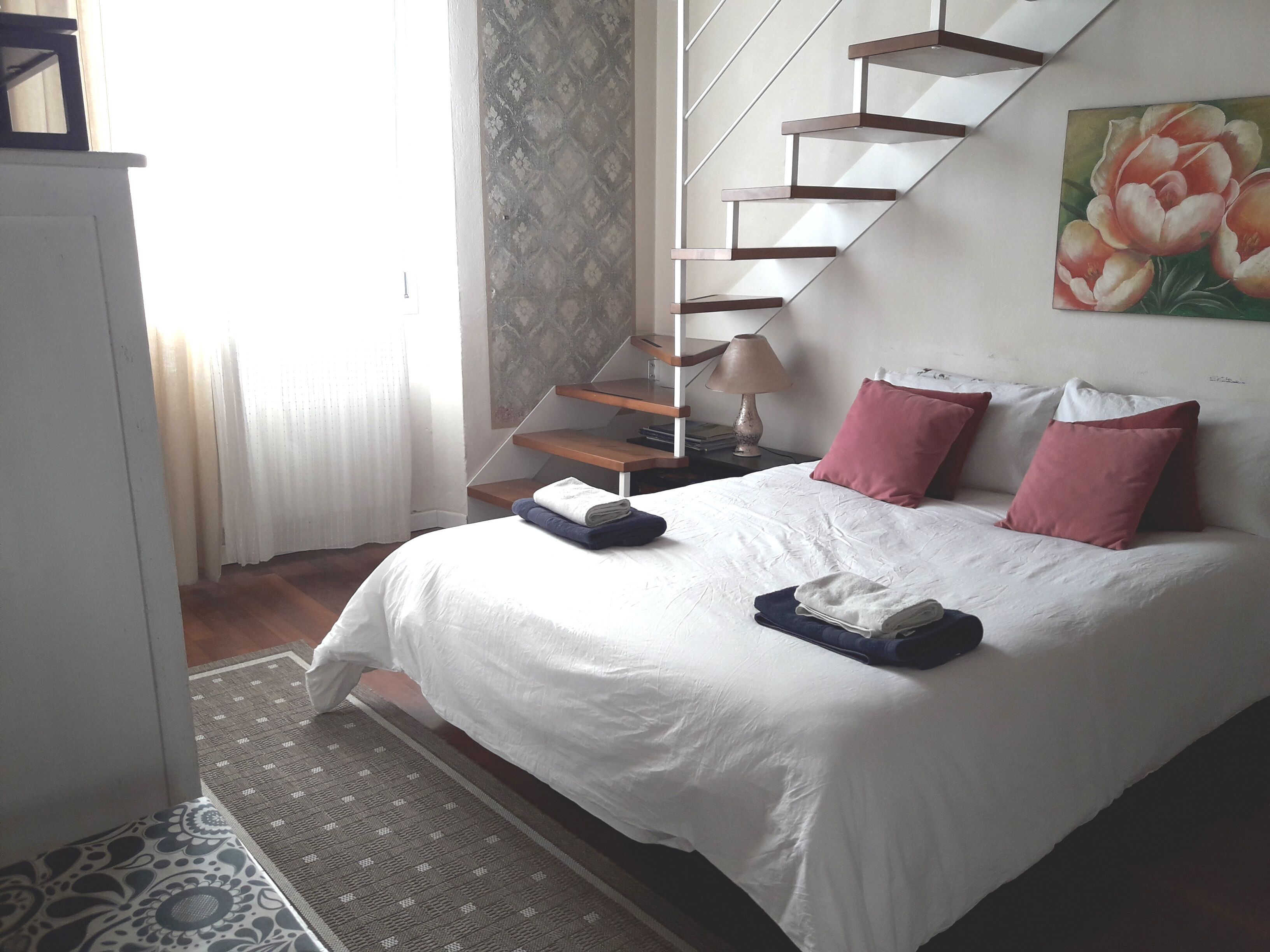 2 室のベッドルーム、デスク、アイロン / アイロン台、WiFi (無料)