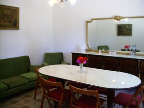 Dining - Exclusive, large house, large countryside and (tub)swimming pool (Calatafimi Segesta)