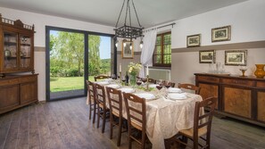 Dining - Villa Augusto 10, Emma Villas (Piegaro)