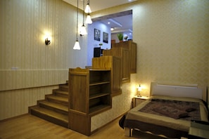 Split Level 1-Bedroom Apartment | 1 bedroom, in-room safe, desk, laptop workspace - Tanan Center Serviced Apartments (Ulaanbaatar)