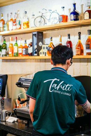 Bar lounge