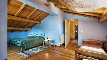 3 sovrum, strykjÀrn/strykbrÀda, wi-fi och sÀngklÀder