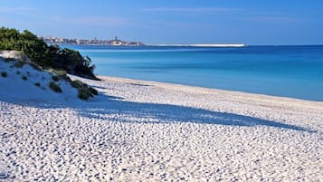 Vlak bij het strand