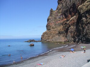 Vlak bij het strand, strandlakens