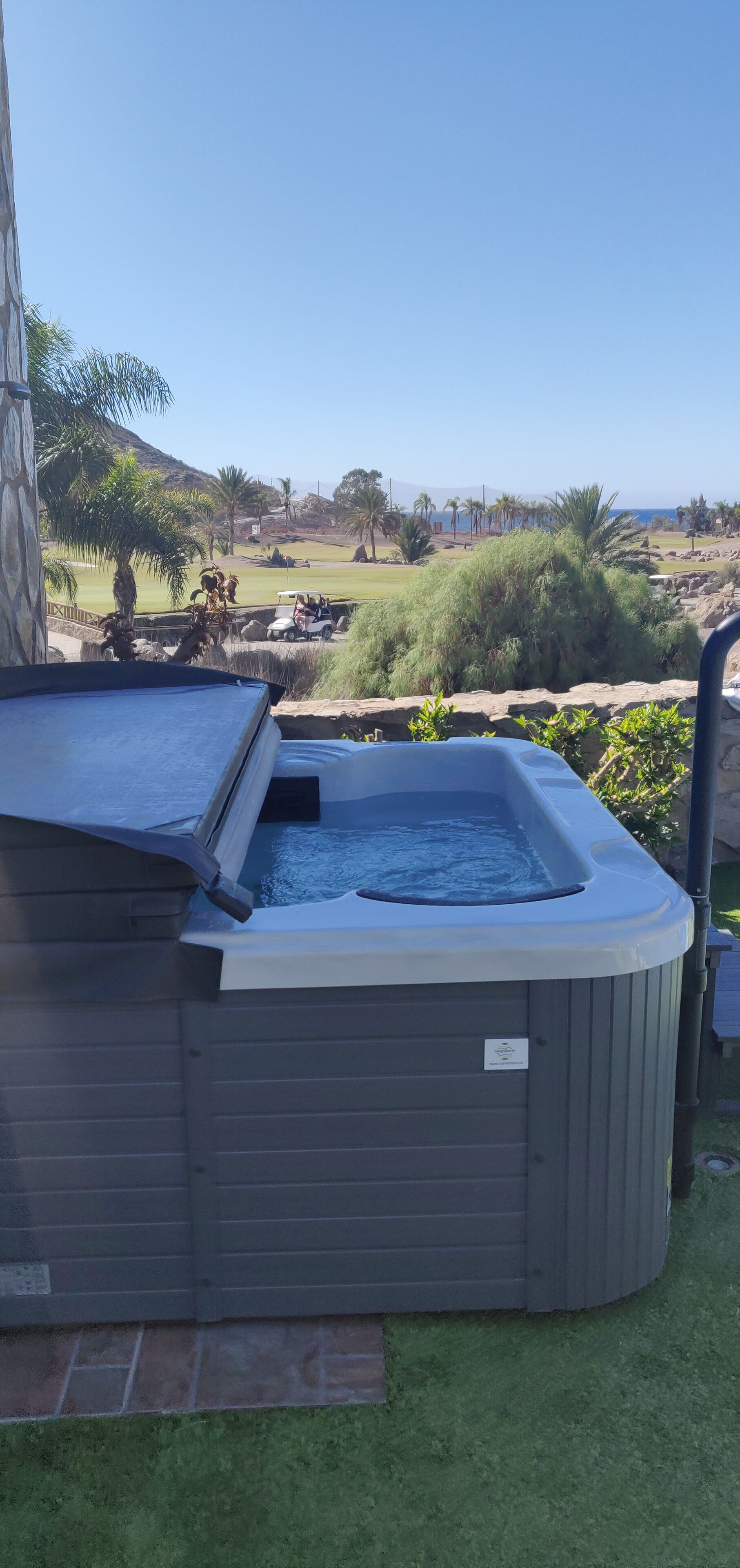 室外 SPA 浴池
