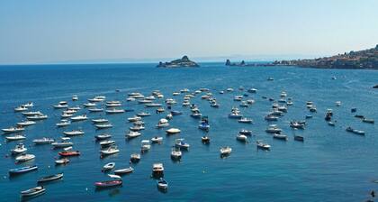 Apartment en Aci Trezza con 1 habitaciones, capacidad 2