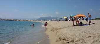 OASI DI PACE IMMERSA NEL VERDE, vicinissima al mare
