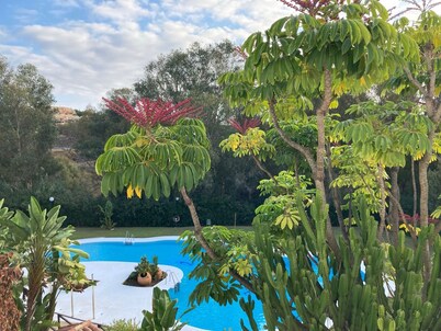 Wonderfully Bright Apartment With Private Roof Terrace And Balconies, Wi-Fi..