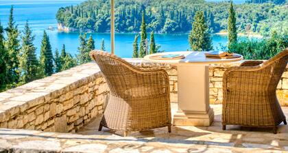 Paleopetres K-Six - Premium Suite - Sea Views - Beach - Pool - Kalami -