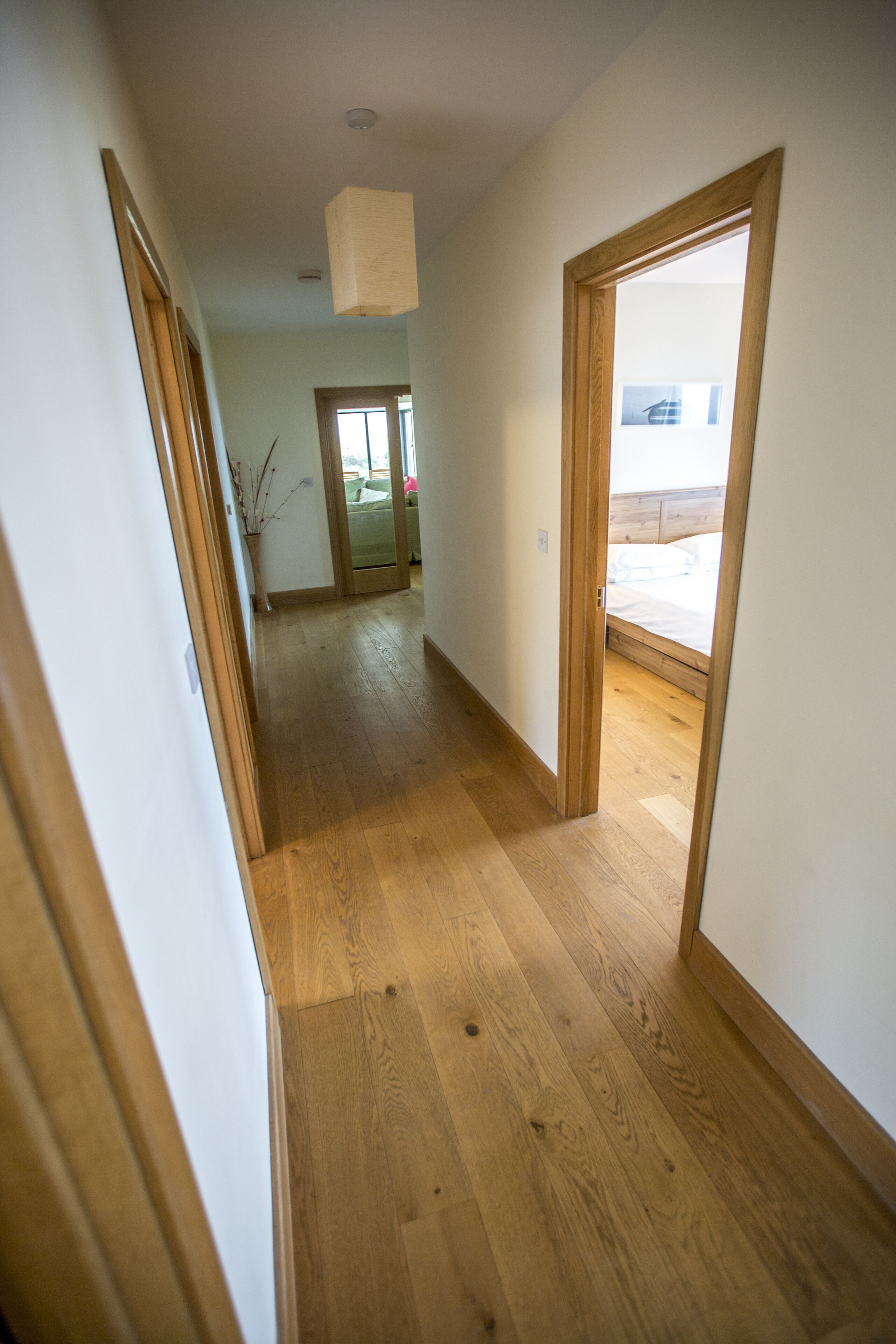 4 bedrooms, desk, iron/ironing board, travel cot