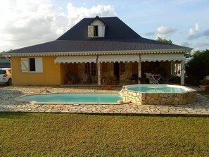 Outdoor pool - Beautiful villa with pool  (Baie Mahault)