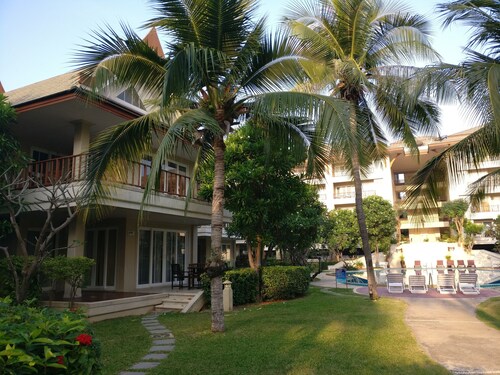 Large 3 Bed Beach Villa Overlooking Pool With Private Spa. Perfect for families
