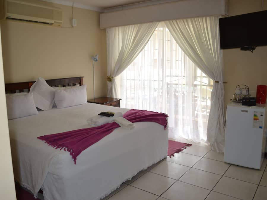 Suite familiare | Minibar, Wi-Fi gratuito, lenzuola