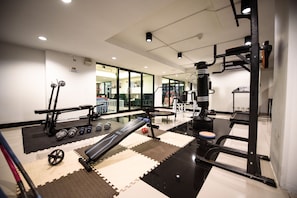 Fitness facility - 48metro Hotel Bangkok (Bangkok)