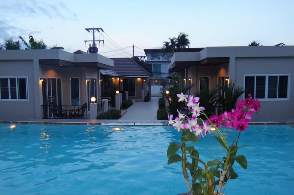 Thuan Resort