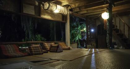 The Lazy Bar And Guesthouse