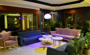 Villa, 5 chambres, piscine privée | Salle de séjour