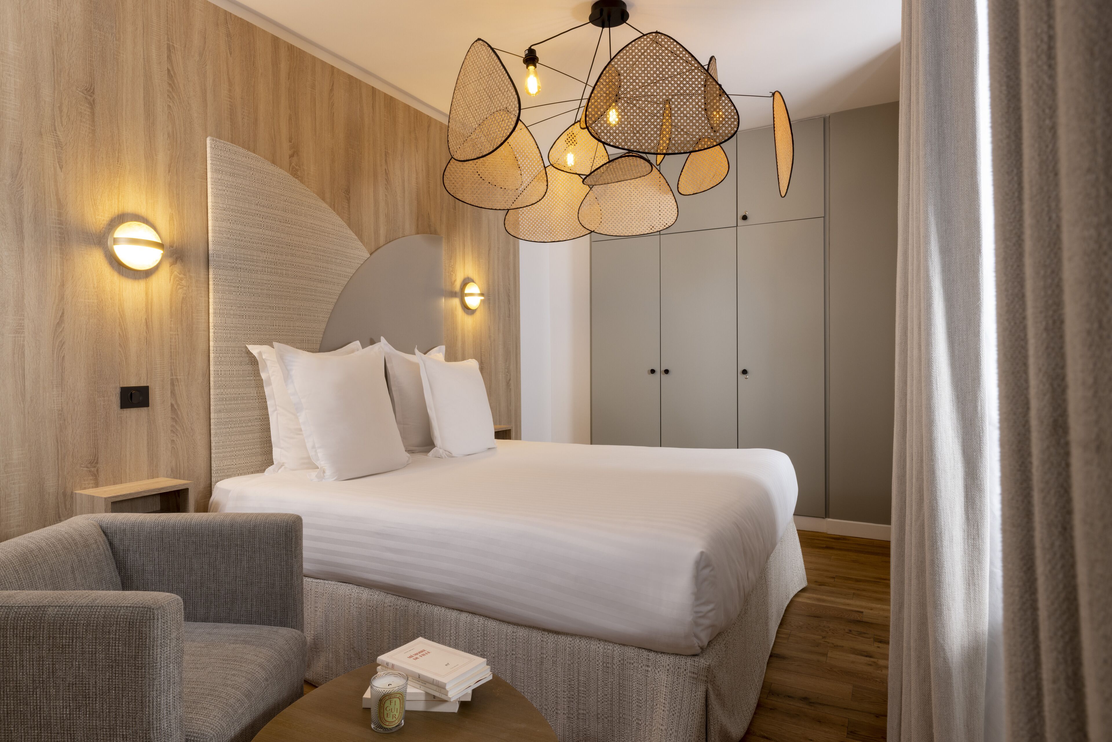 Individually decorated, individually furnished, soundproofing