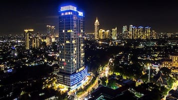 Front of property - evening/night