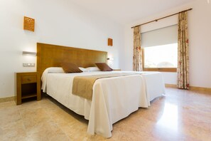 Twin Room - Hotel Riad Arruzafa (Córdoba)