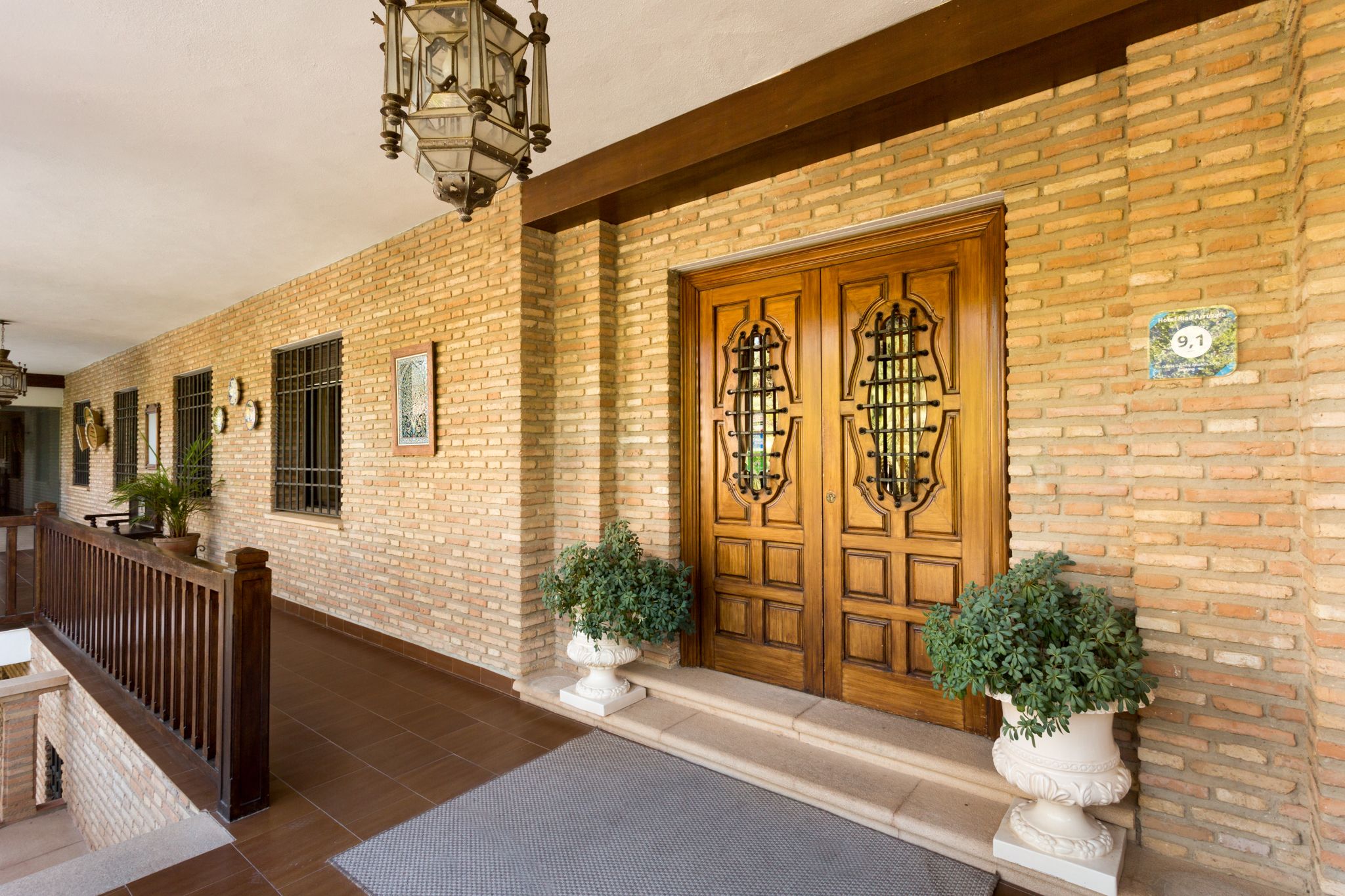 مدخل المنشأة