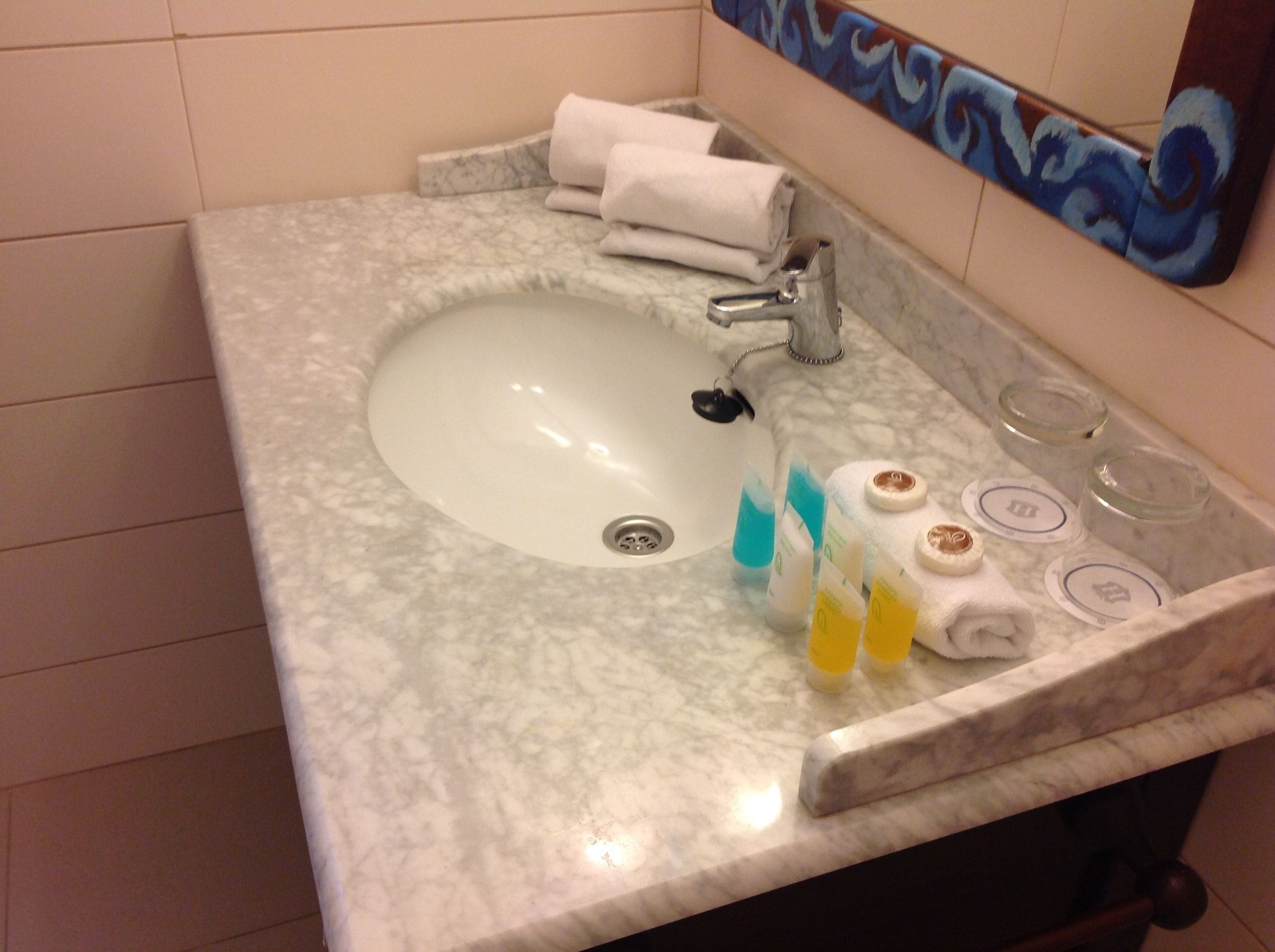 economy studio suite, 1 king bed, accessible, kitchen | bathroom sink