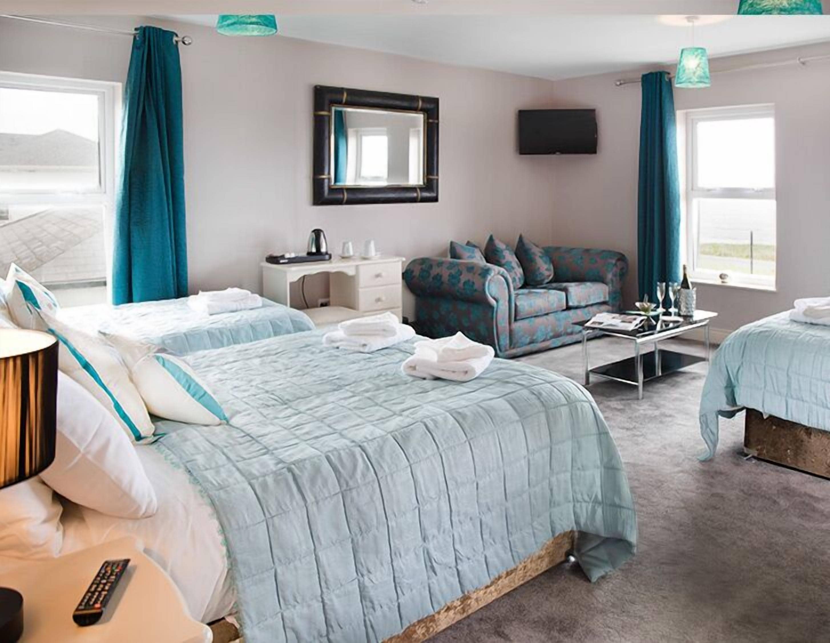 Familienzimmer, 1 Schlafzimmer, Meerblick (The Surf’s Up Room)