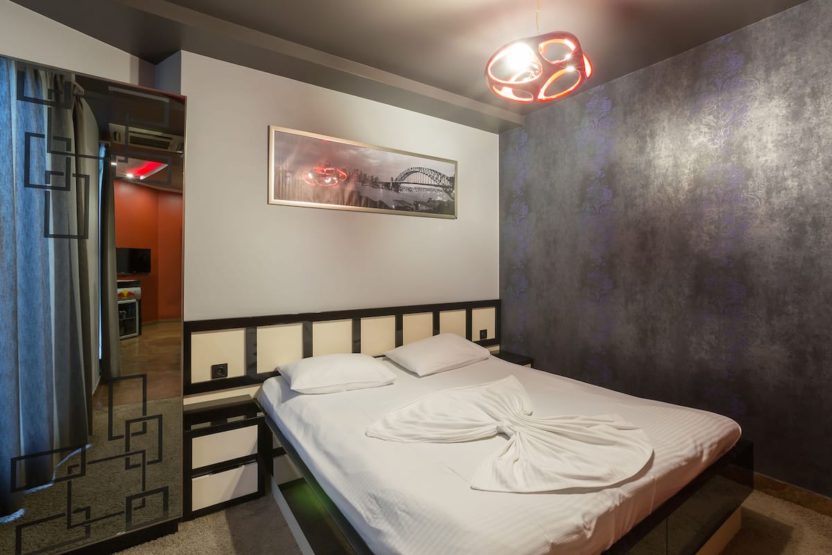 Suite | Minibar, una cassaforte in camera, insonorizzazione