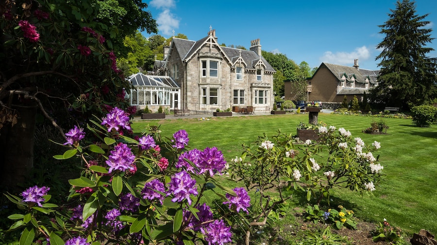 Claymore Guest House and Apartments